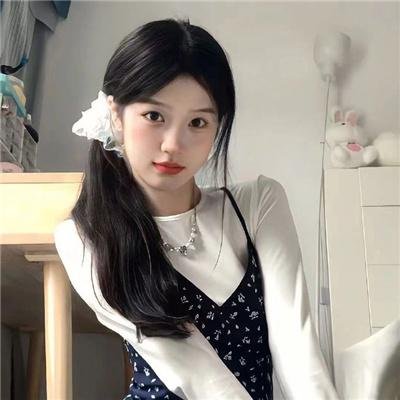 隔窗有眼